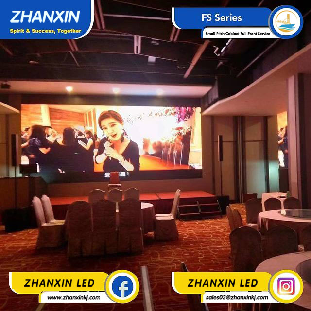 How to select the LED screen in the live room
